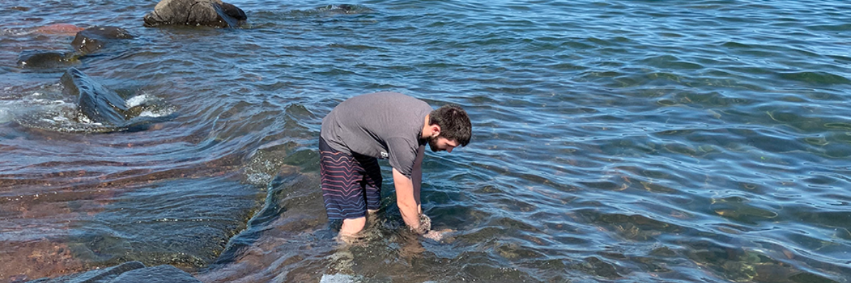 U of M Researcher Monitors Duluth Beaches for the Presence of SARS-CoV-2