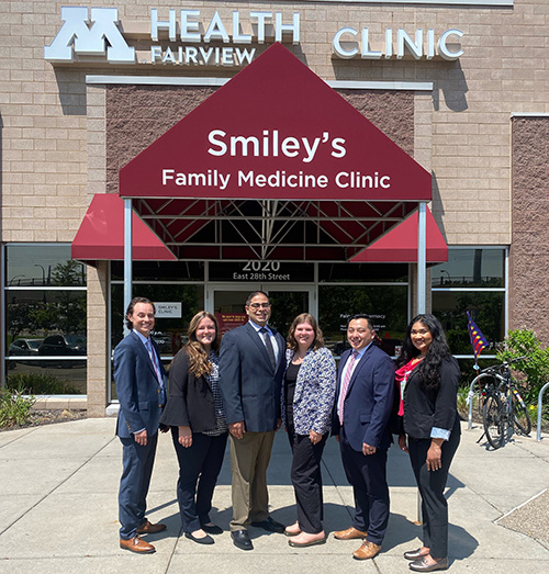 UMMC Smiley's residents standing in front of the clinic