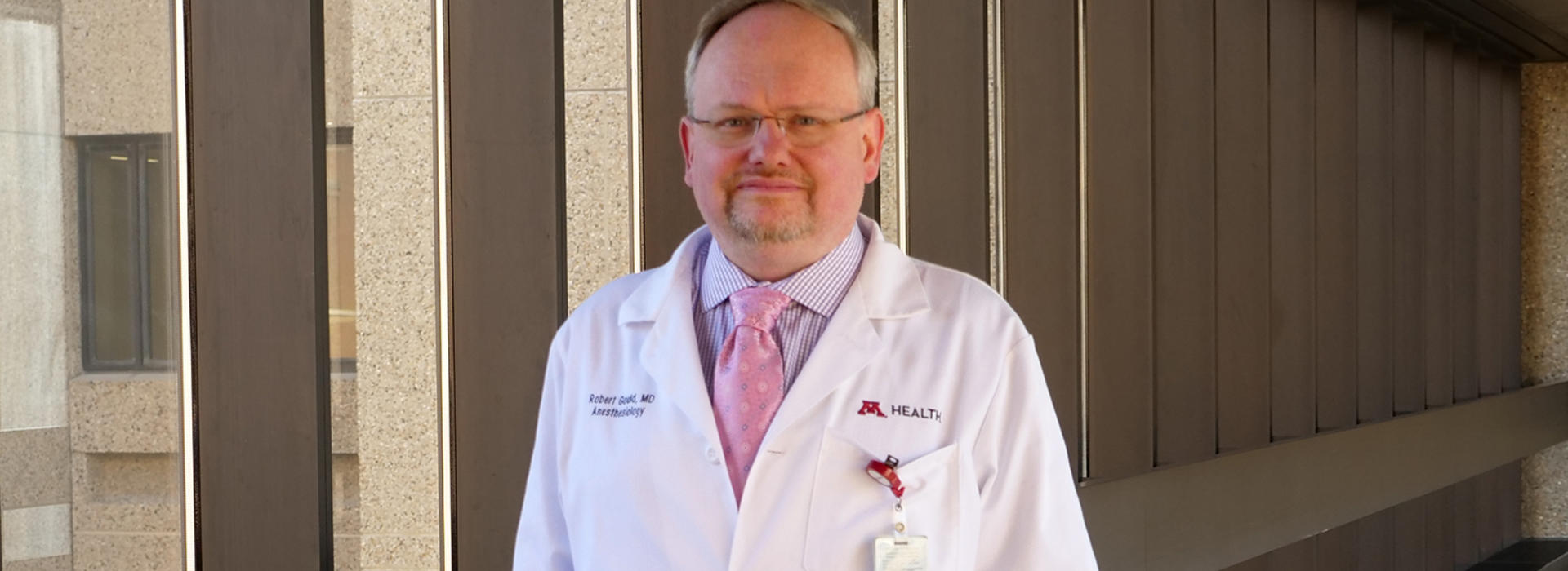 Dr. Robert Gould